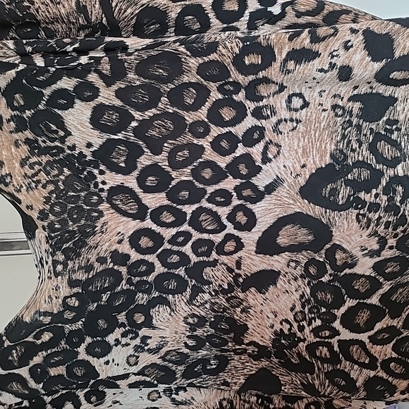 Top - Picture 8 of 8